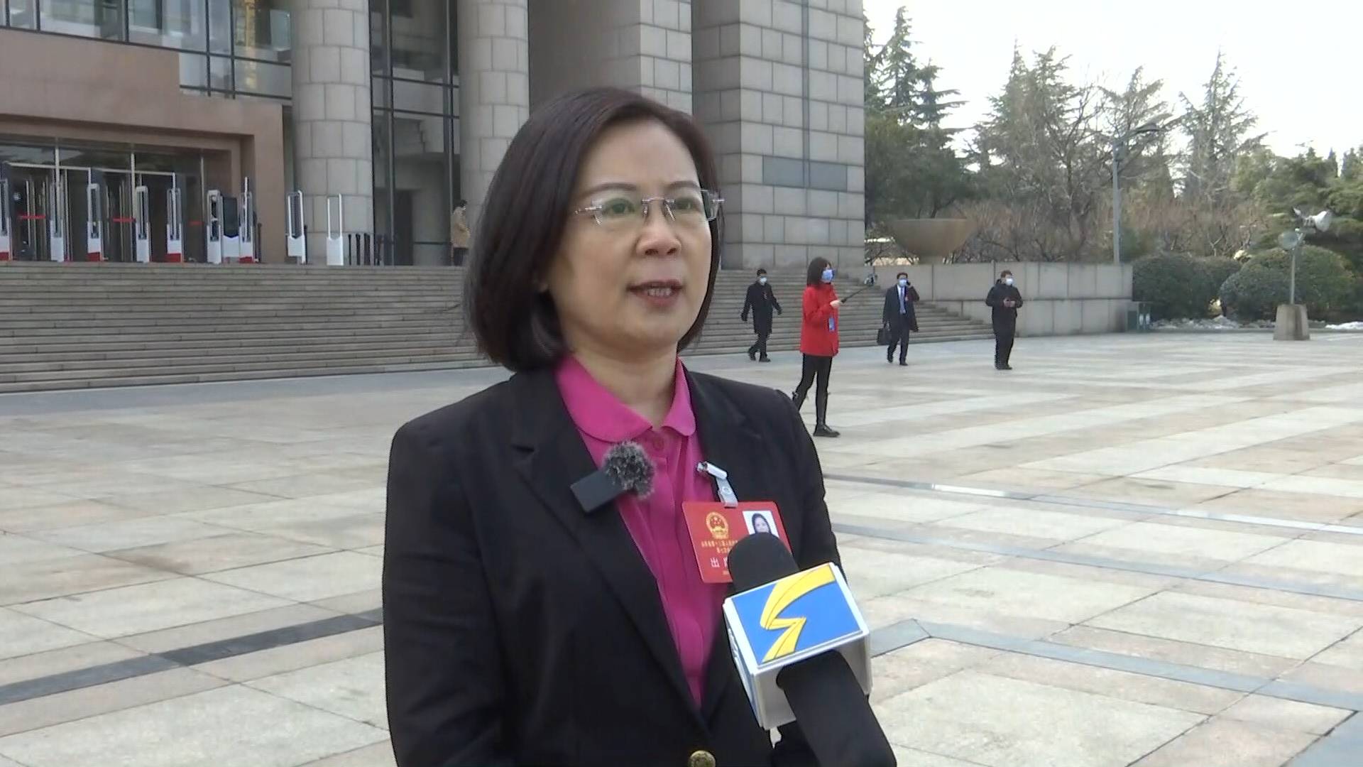 聚焦2022山东两会丨省人大代表谷艳用精湛的专业知识为新时代现代化强