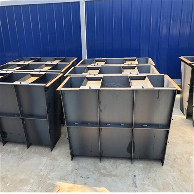 路灯基础墩模具 公路警示桩模具 钢板材质