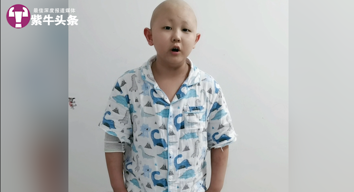 「团圆的味道」感动全网的南京8岁光头男孩长出头发,战胜病魔后和家人