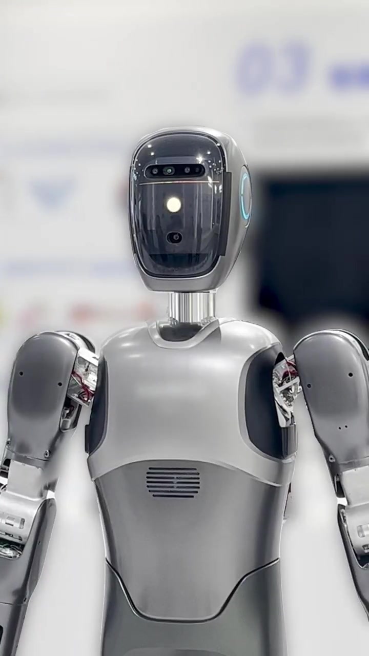 美的人形机器人曝光:可能先在工业,商业场景得到应用