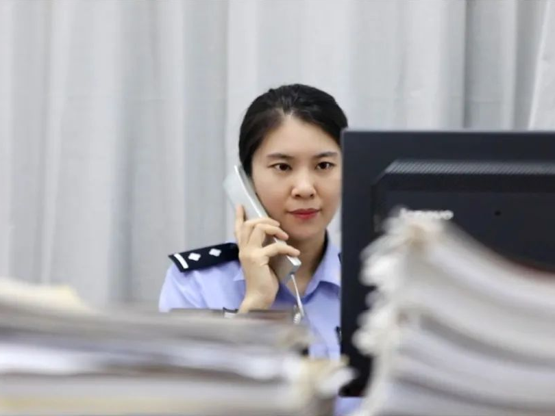 北京女警获表彰