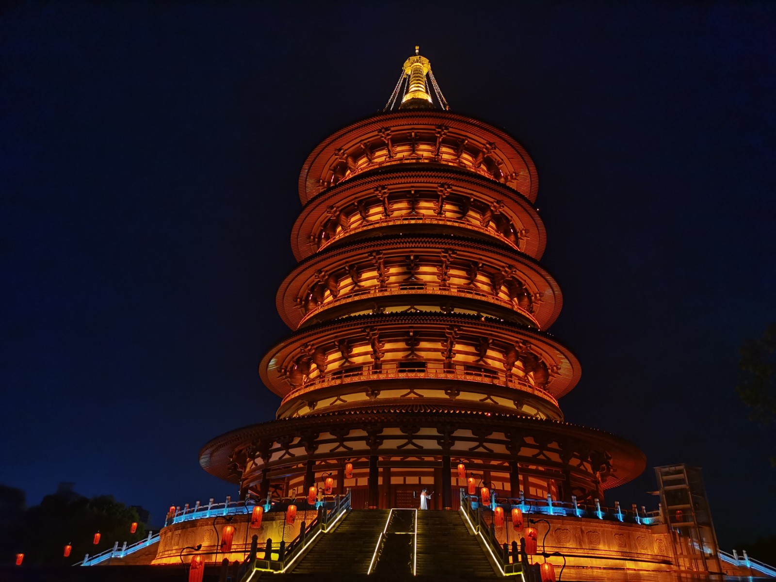 梦回千年 诗画洛阳——第七届中国诗歌节采风团走进洛阳