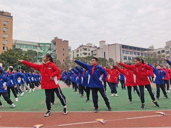 水头一小举办大课间活动比赛
