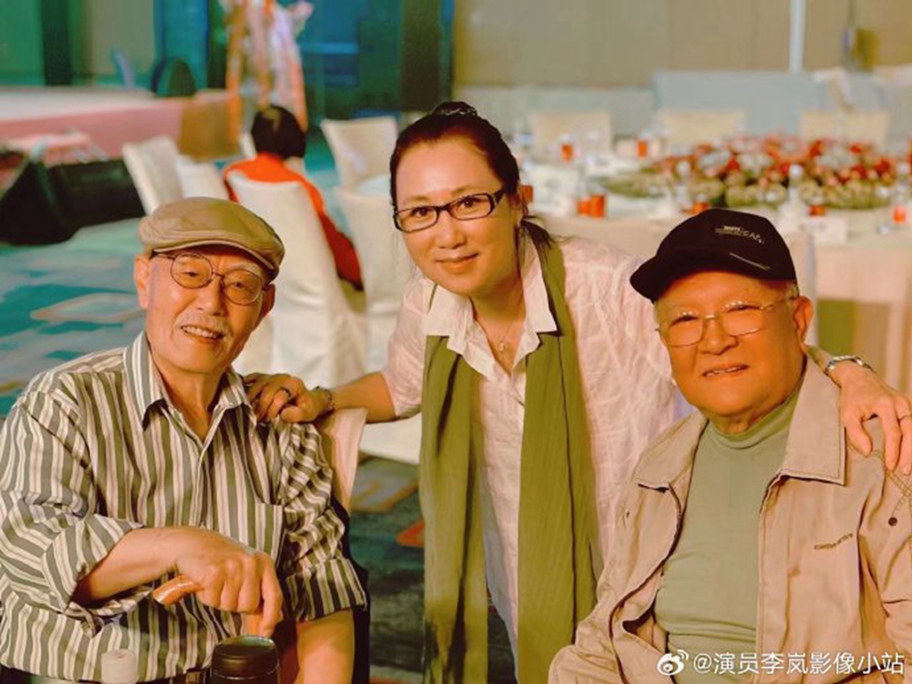 一组田华,张勇手,赵汝平,王馥荔,张金玲罕见照曝光,张张精彩