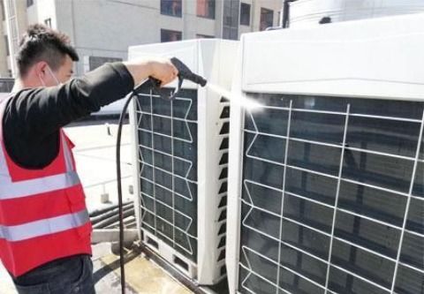 空调上门加氟:舒适生活背后的隐形守护