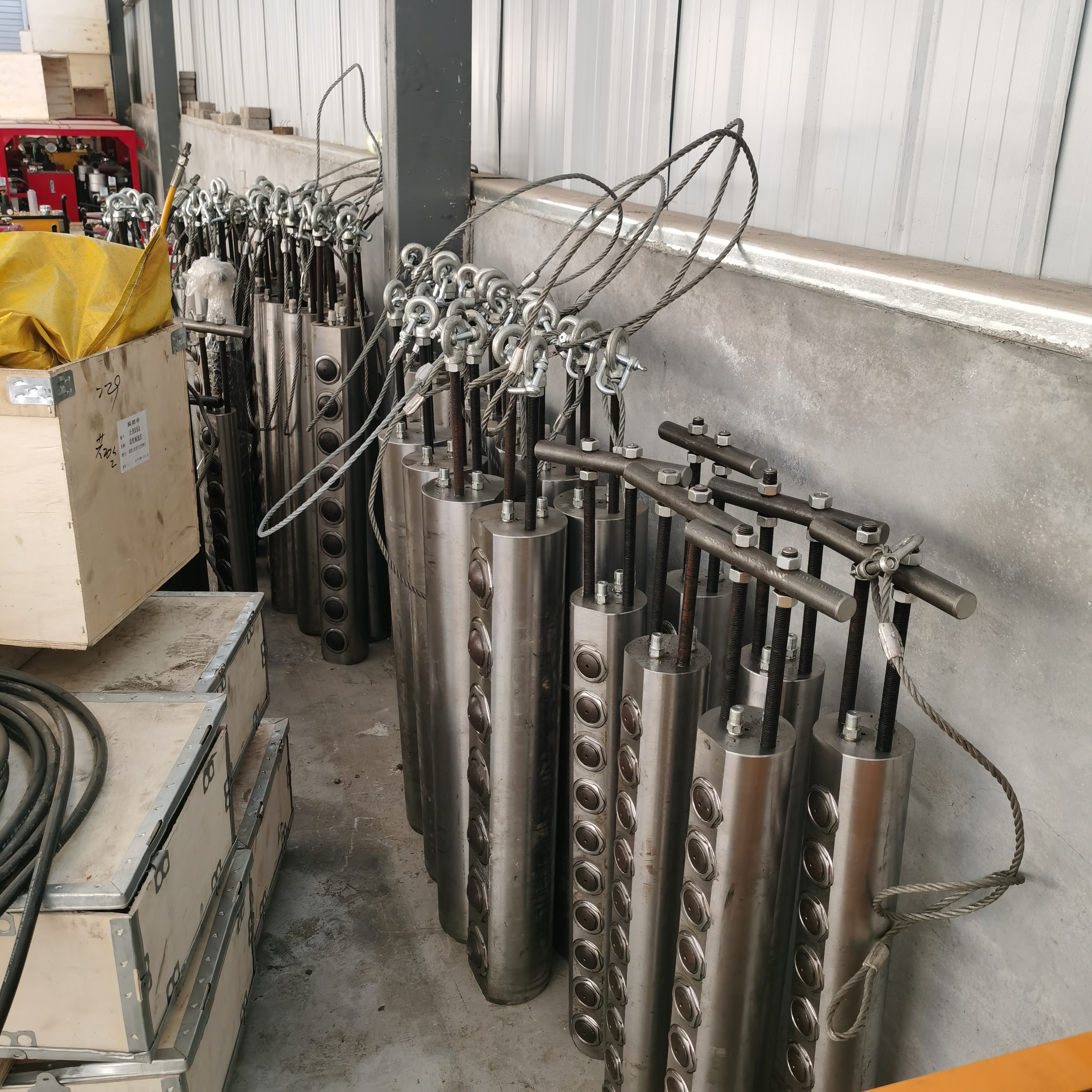 液压静态岩石霹雳棒 定向分裂棒柱塞式液压劈裂棒 柴动液压劈裂机