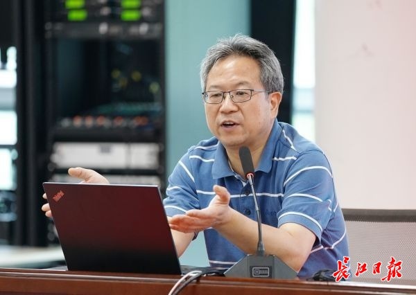 武大教授杨华做客方志讲堂:长江文明富于开放意识和开拓精神