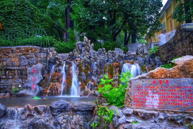 济南苦苣泉:泉涌伏流永不休 汩汩跌宕满朝气