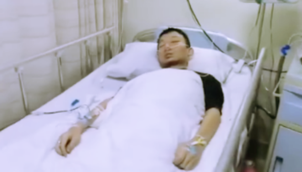 错换人生28年小伙姚策:"他的疾痛故事",为何会直抵生命真相?