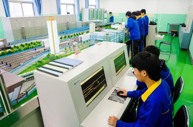 「招聘」北京金隅科技学校2023年公开招聘公告