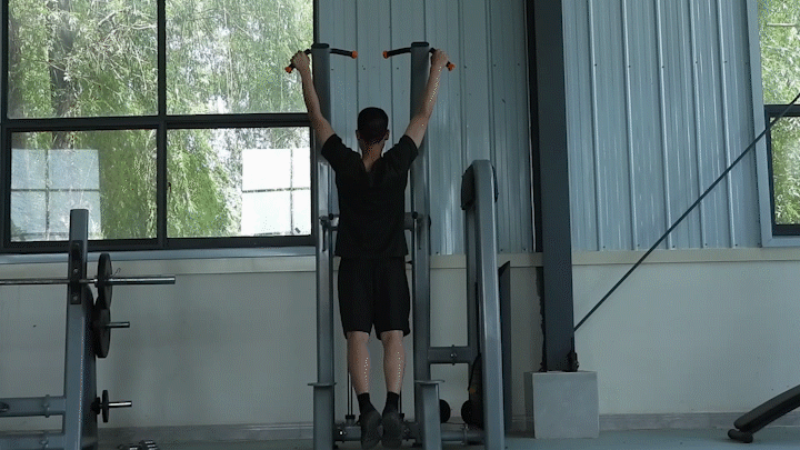 惧的心理素质 提高近战杀敌本领 刺杀训练场 一场热血沸腾的刺杀训练