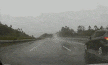 雨天出行，安全“驶”终如一——北京汽车博物馆汛期出行安全指南-有驾
