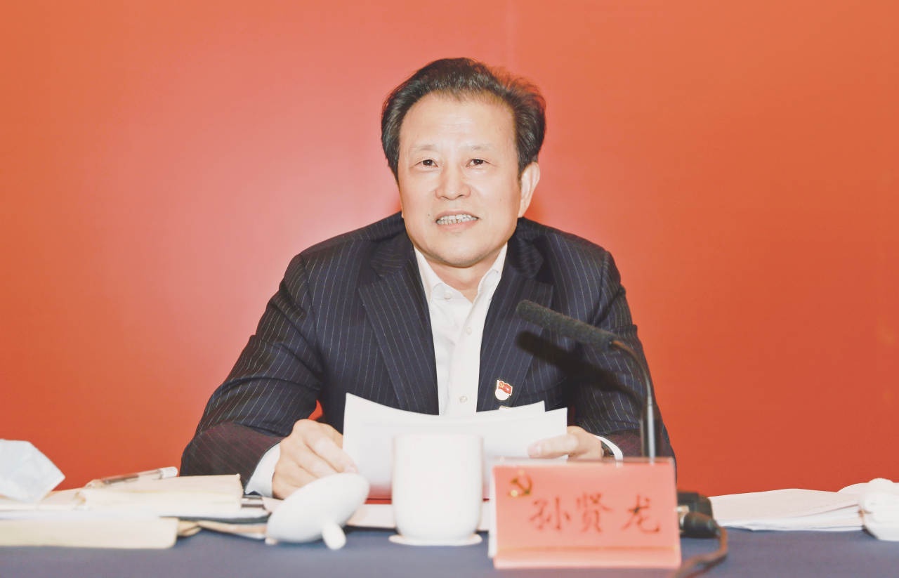 孙贤龙在参加吴兴区代表团审议时强调:紧扣"绿色低碳共富" 努力展现主