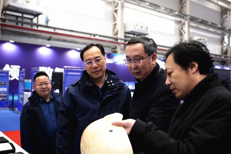 创新兴业材料强国四院43所成功举办双年技术创新成果交流会