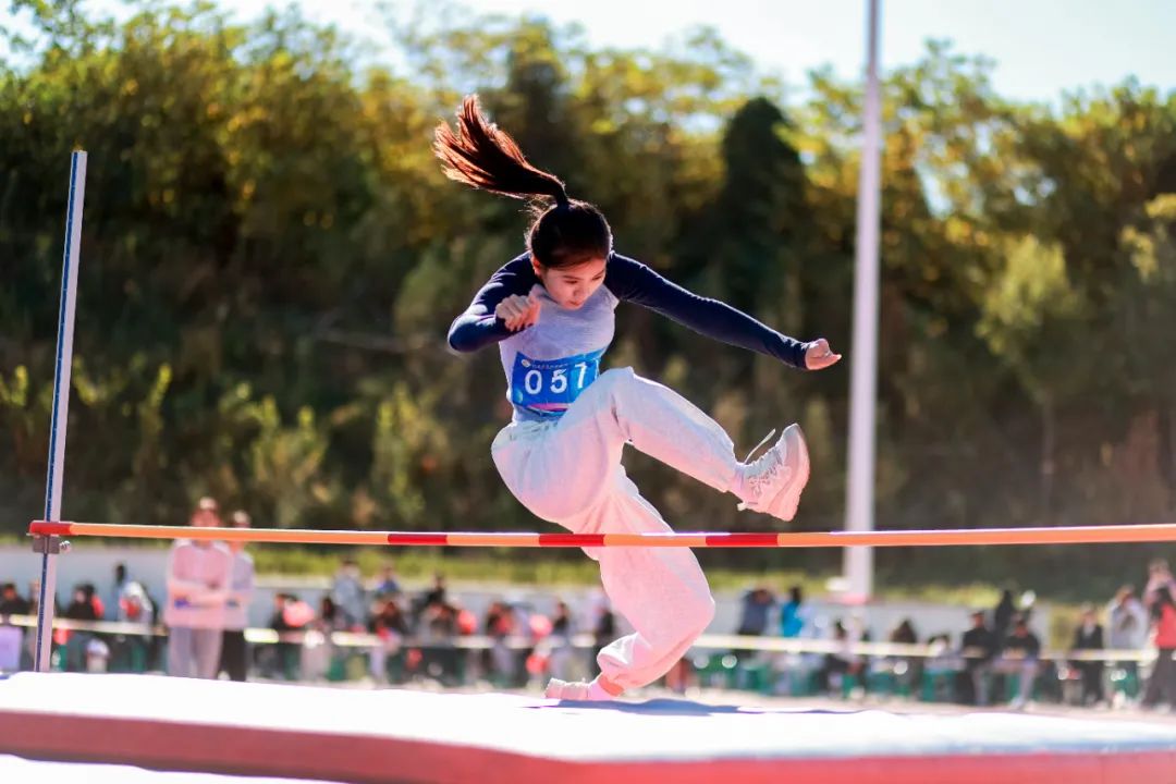 解锁独属山青的春花