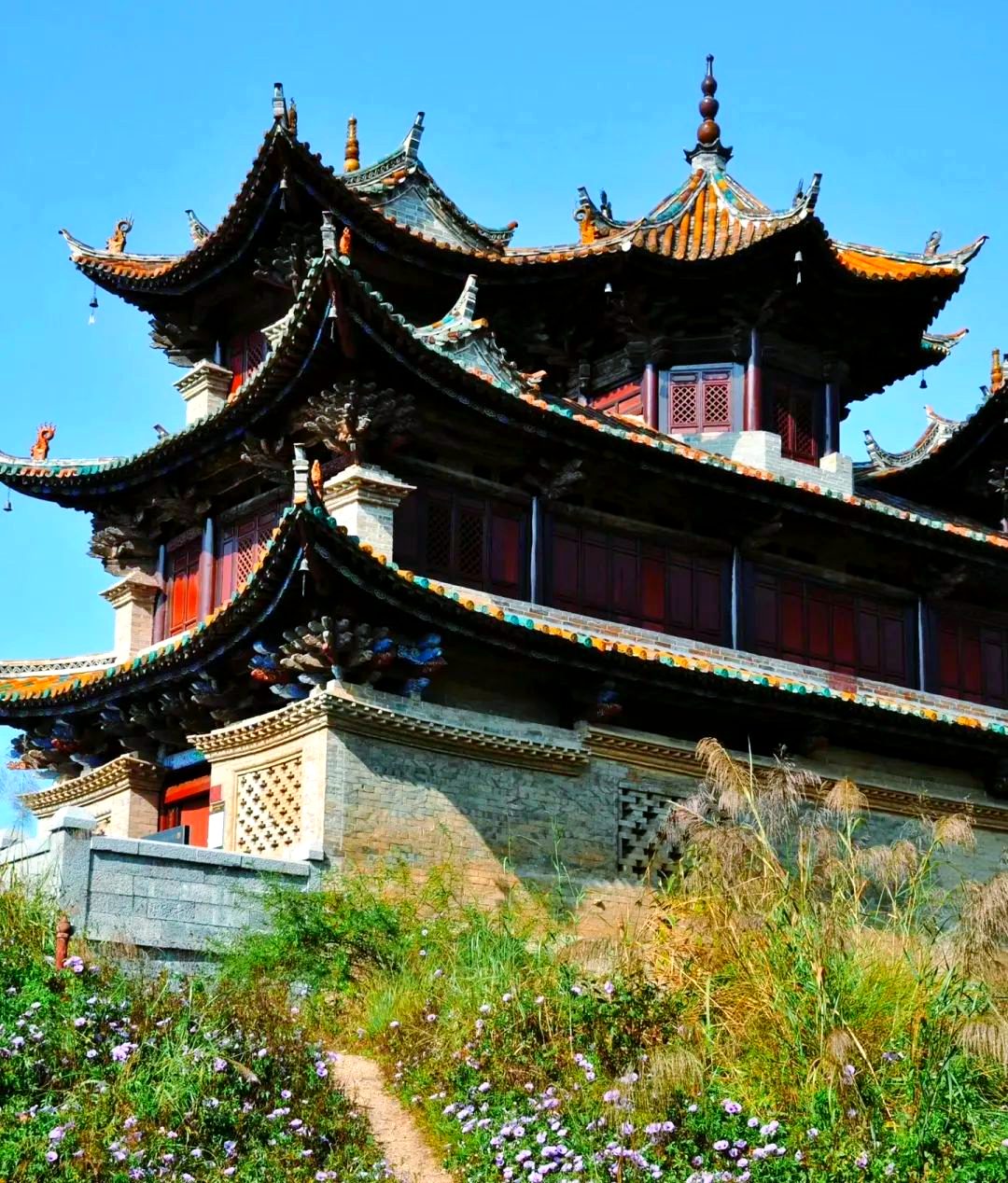 探索云南小城石屏:感受慢时光与历史韵味