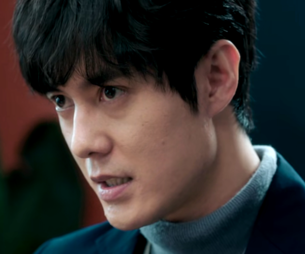 出道12年都没红,年过30却开始发力了,《盛装》又被张超给帅到了