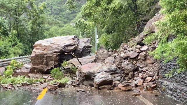 保利西山林语被淹 房山有家难回 暴雨过后怎么选房?