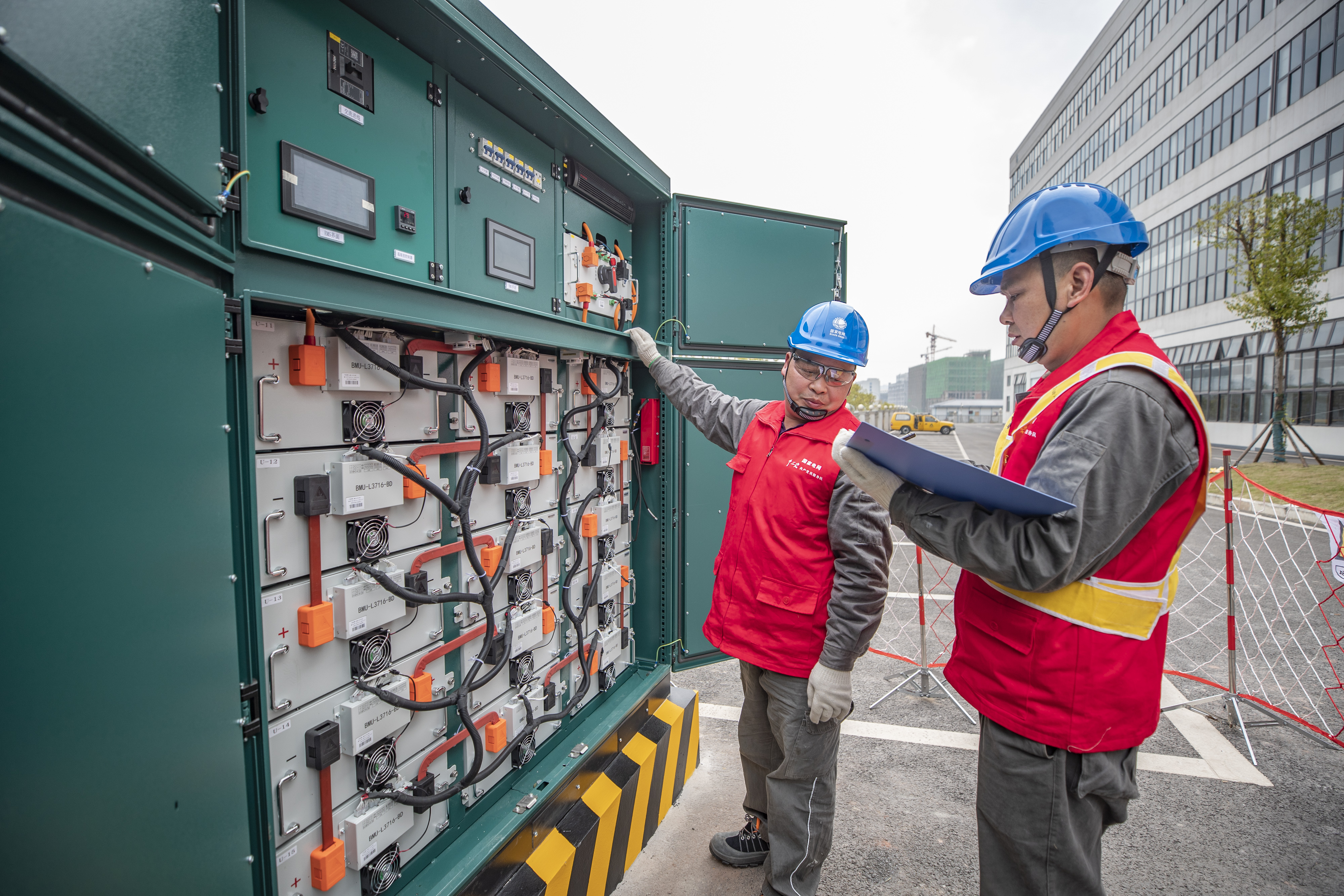 重庆渝北:用户侧储能项目成功投运