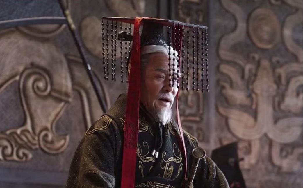 周朝末代最窝囊的天子:年逾80岁被债主堵门,躲在高台上偷偷哭泣