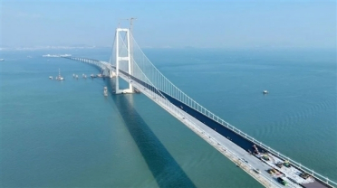 深中通道正式通车：高德地图宣布北斗信号全覆盖 海底也能定位