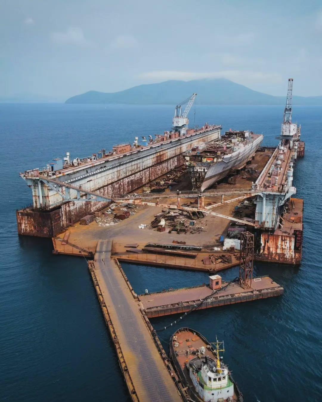 前苏联基洛夫级巡洋舰伏龙芝号近况