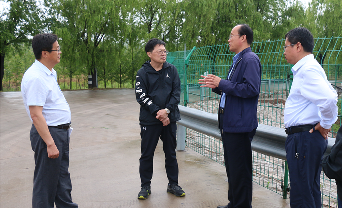 李新阁到景芝镇调研生态环保工作