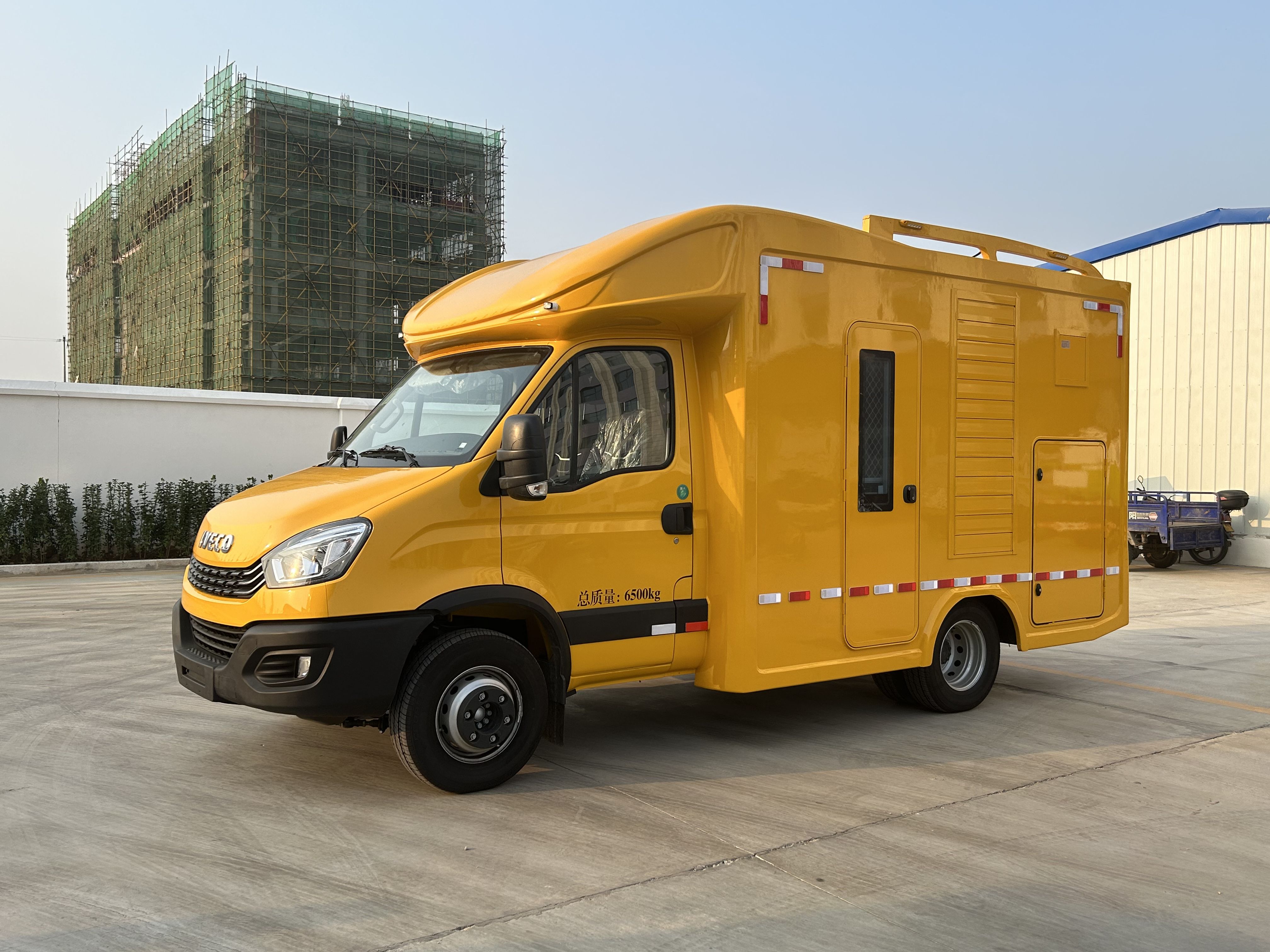 移动储能电源车:解决能源储存与供应的创新方案