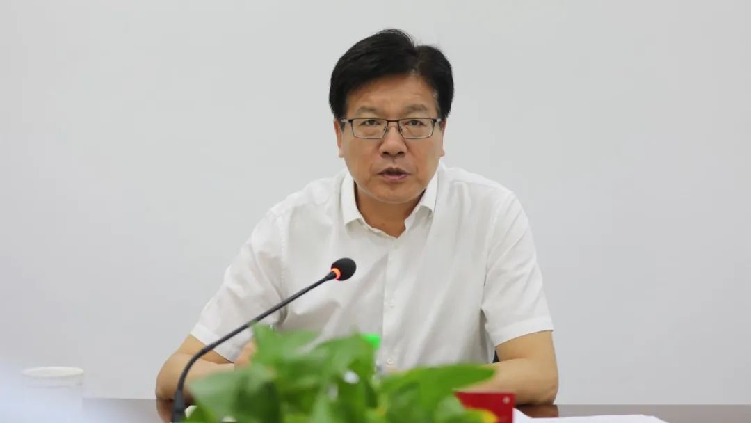 于伟东主持召开中共阿鲁科尔沁旗第十四届委员会第130次常委会会议