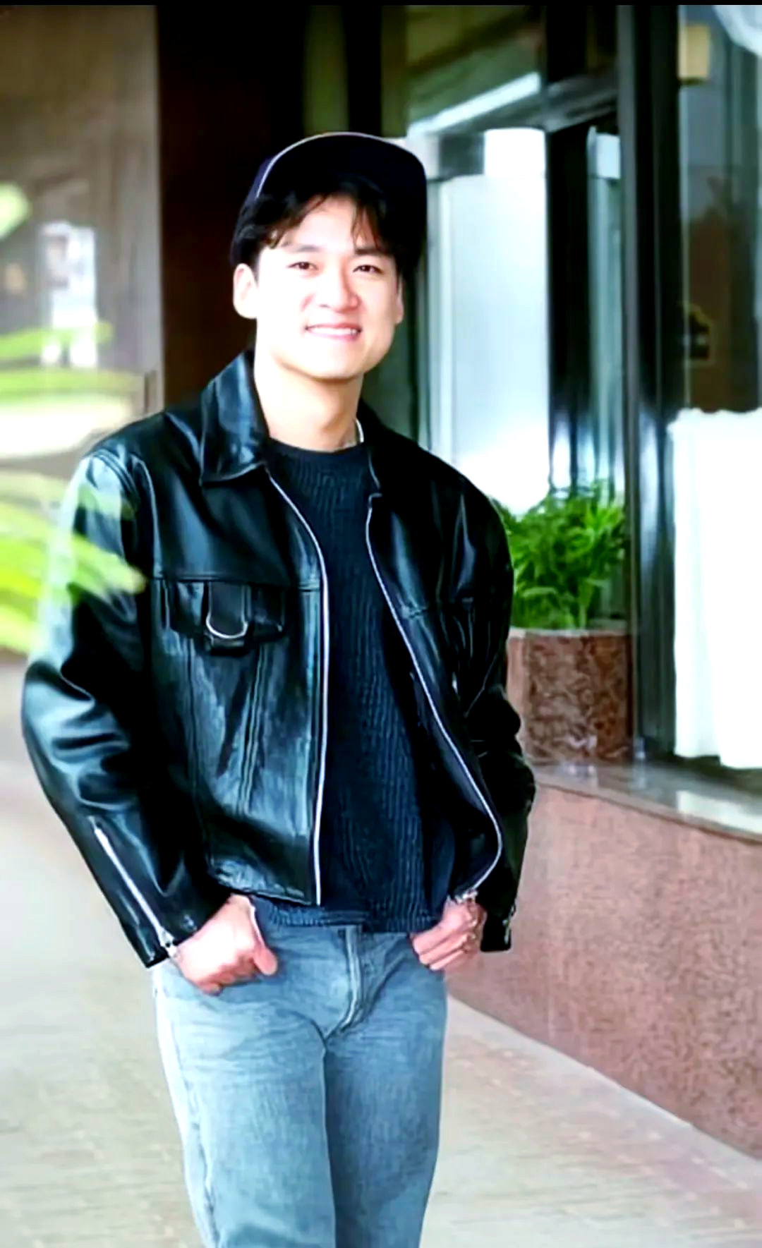 周华健:从校园民谣到跨界传奇的音乐之旅