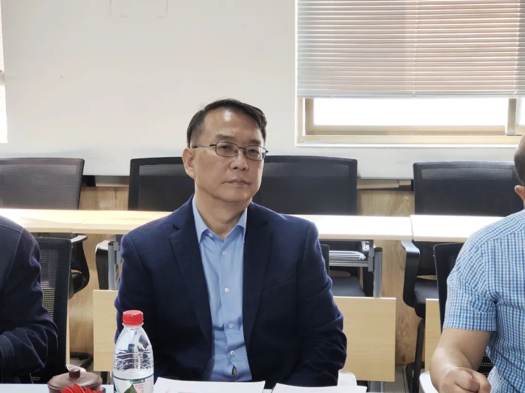 绵阳市人大常委会李京平副主任一行莅临致远方略视察调研