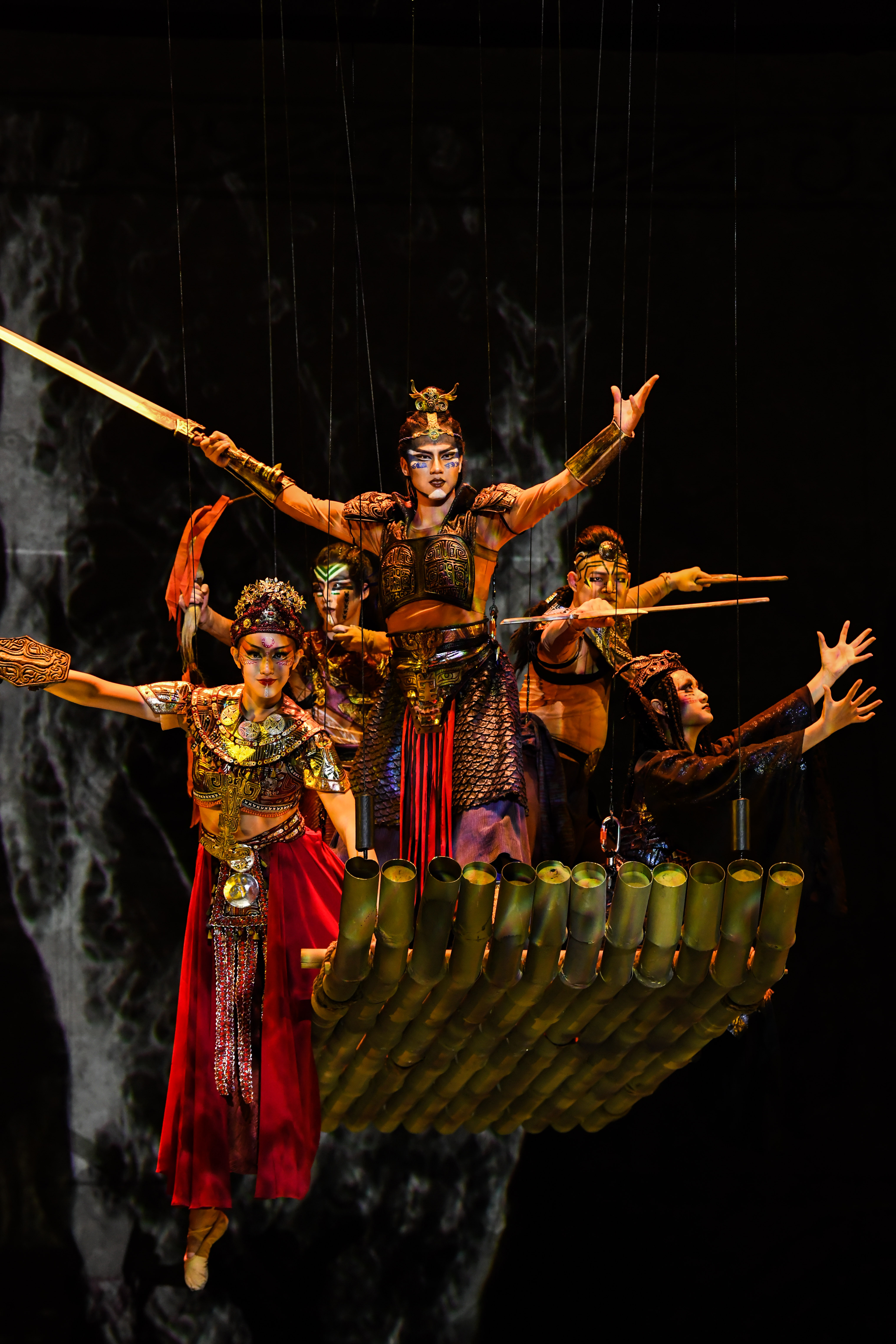 大型巴文化情景史诗剧《梦回巴国》首演