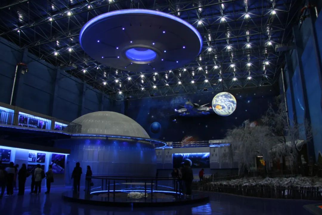 最忆江城吉林市文旅ip丨手可摘星辰吉林市陨石博物馆