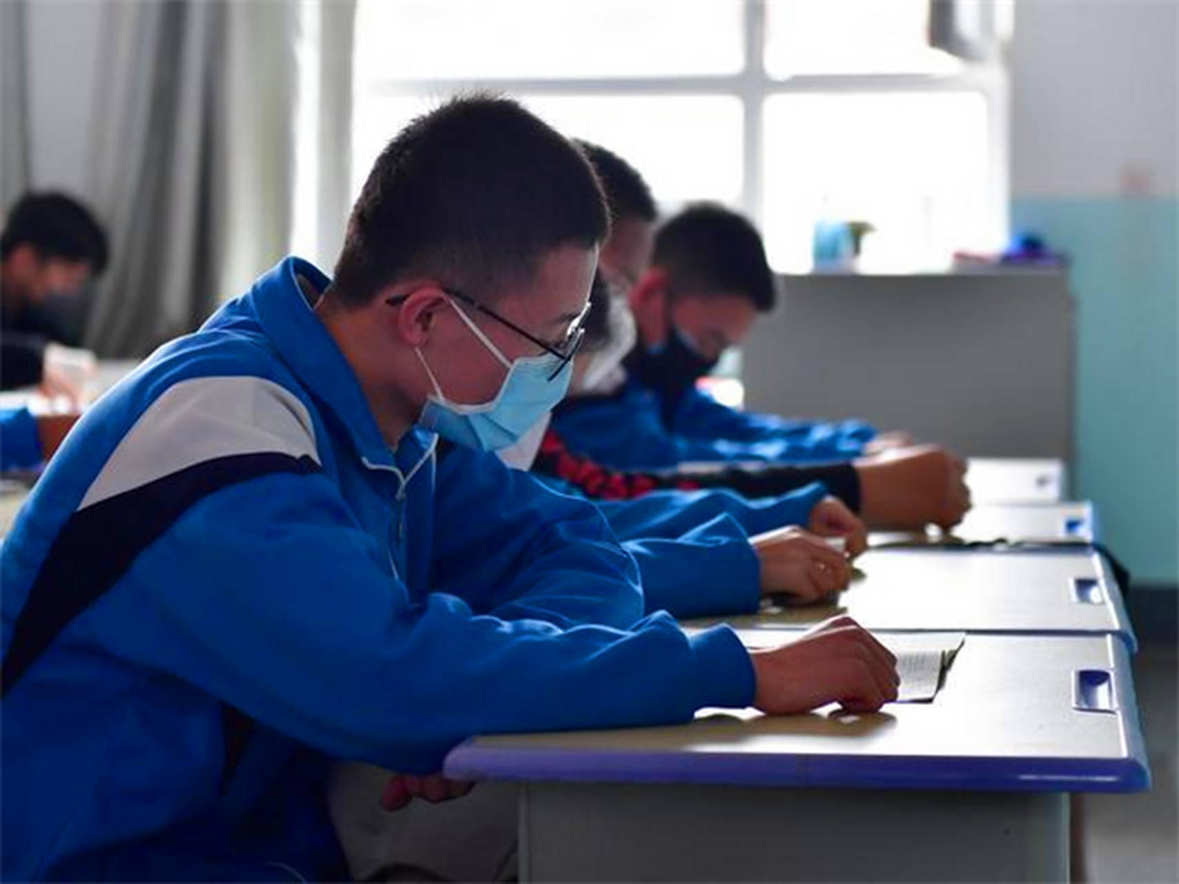 高中正是学生努力学习的时候,学生高中学习怎么样会直接影响以后的