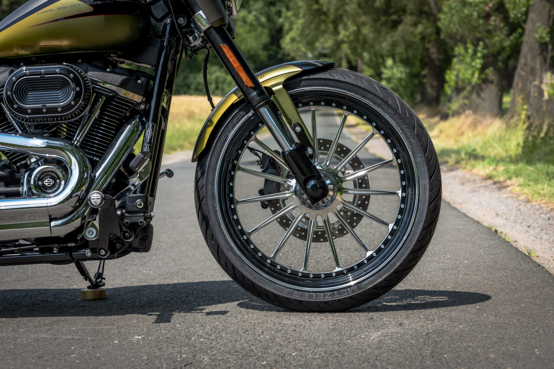 osmos ride 哈雷凌动滑翔改装欣赏