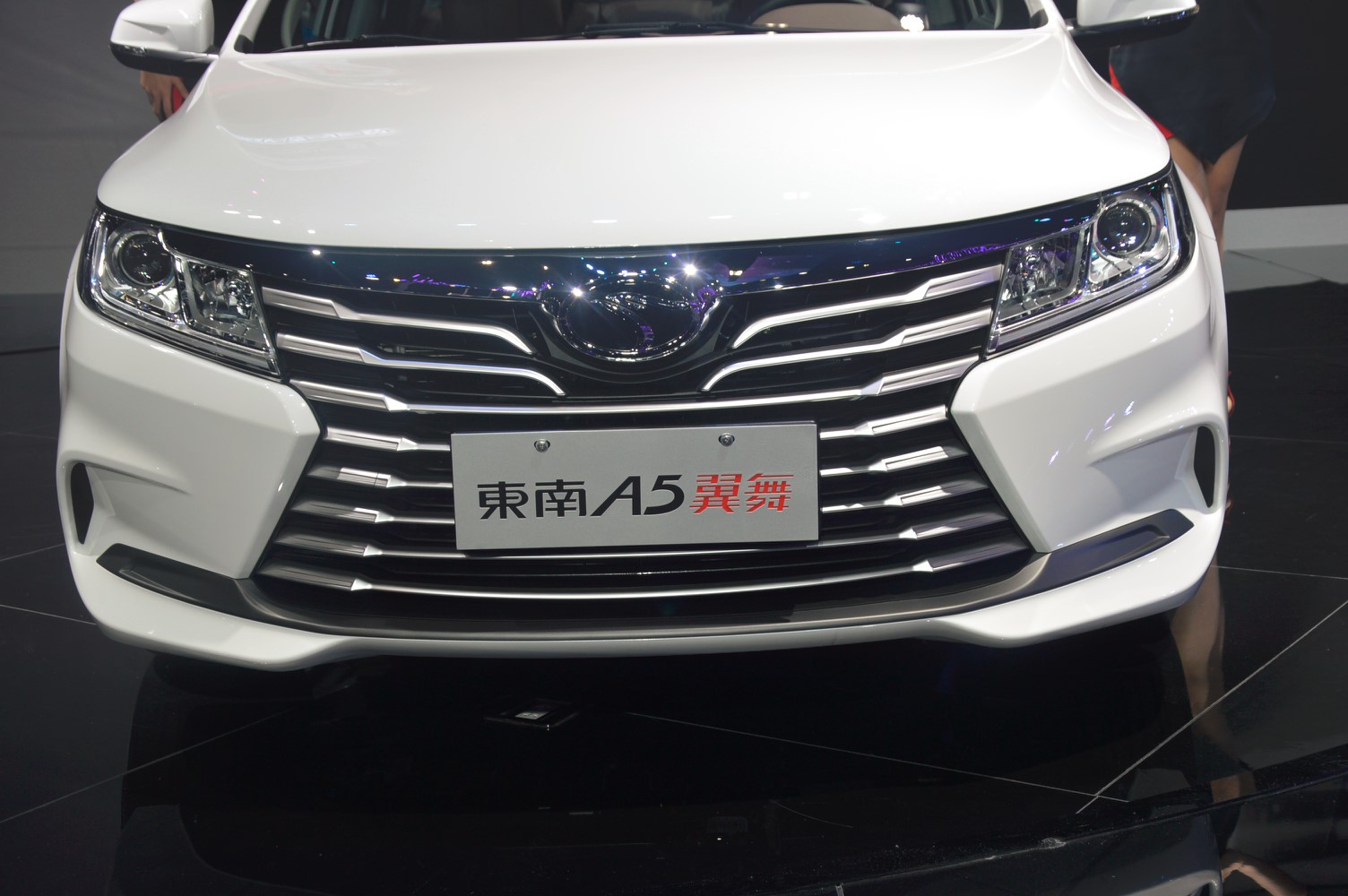 7万元左右落地手动挡的轿车有哪些