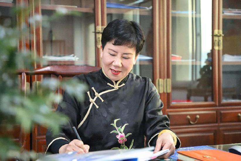 冠华健康王建霞,一个女企业家的民族梦