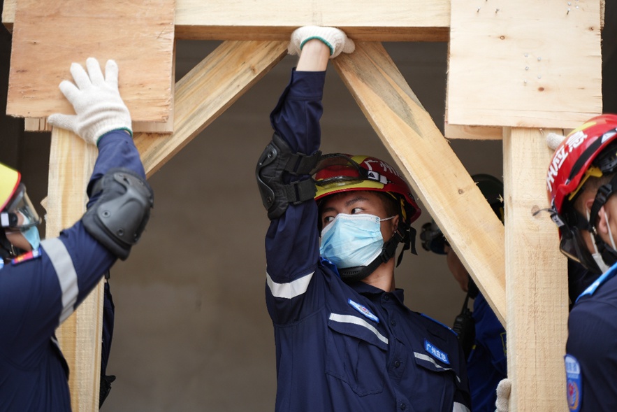 广州举办地震灾害社会救援队伍现地处置演练