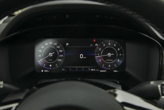 新款起亚k3正式上市1.5l车型售价区间为11.29-13.09万元1.