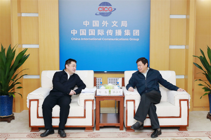 杜占元会见福建龙岩市长胡盛一行