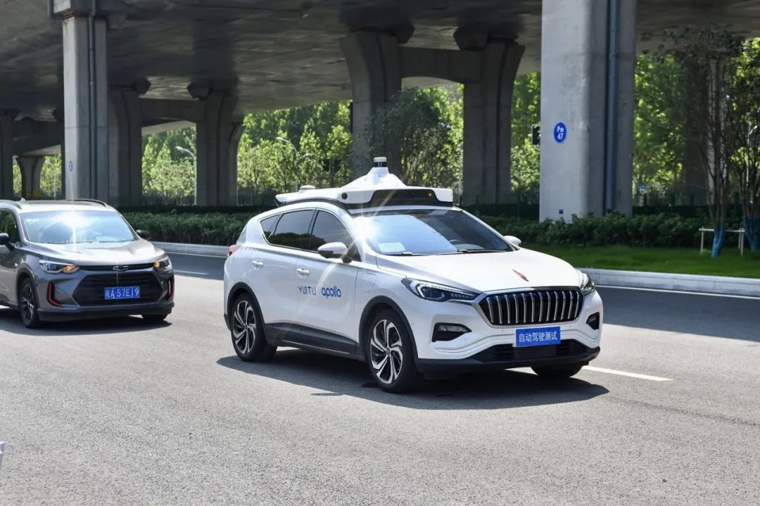 依法助推合肥新能源汽车产业驶入"快车道"