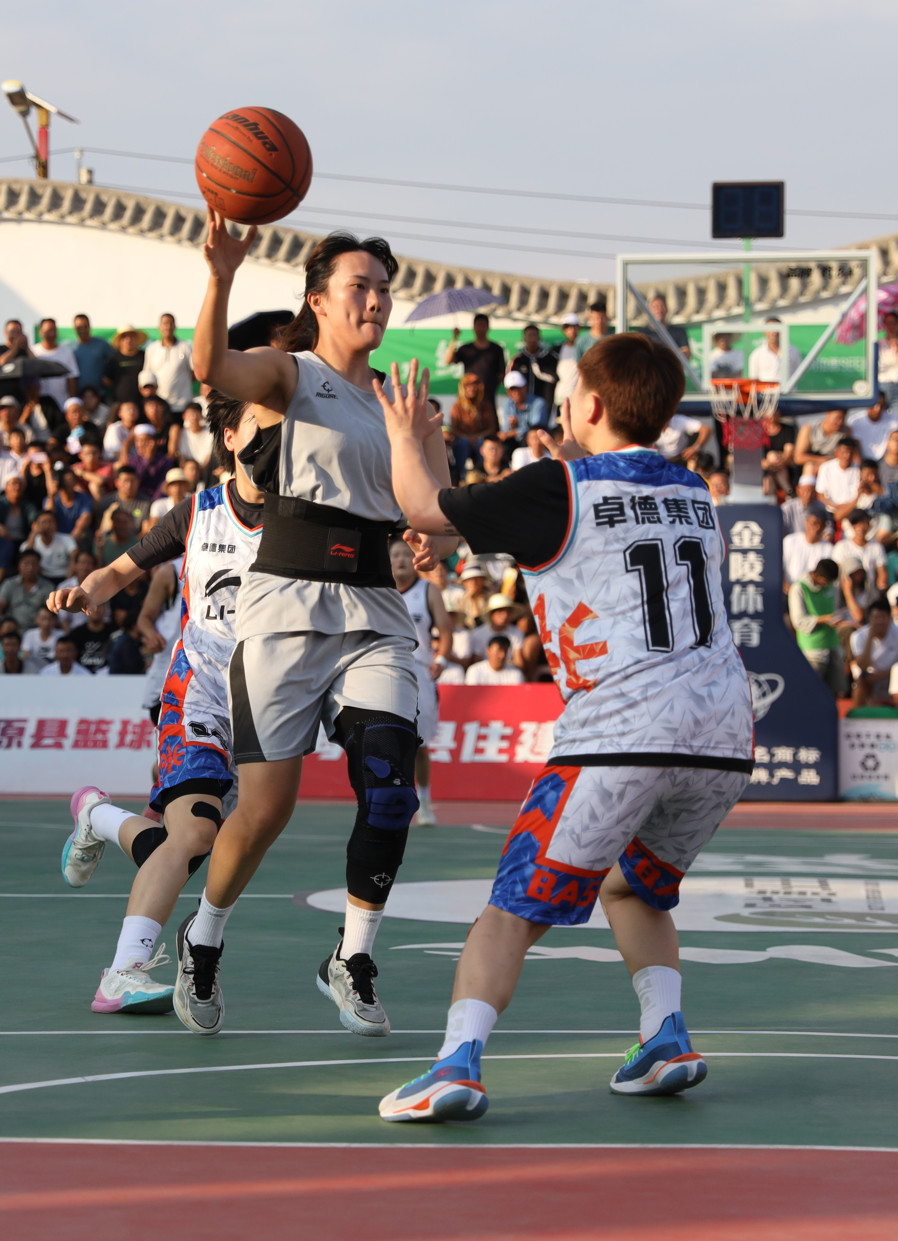 篮球——宁夏海原乡村篮球争霸赛举行