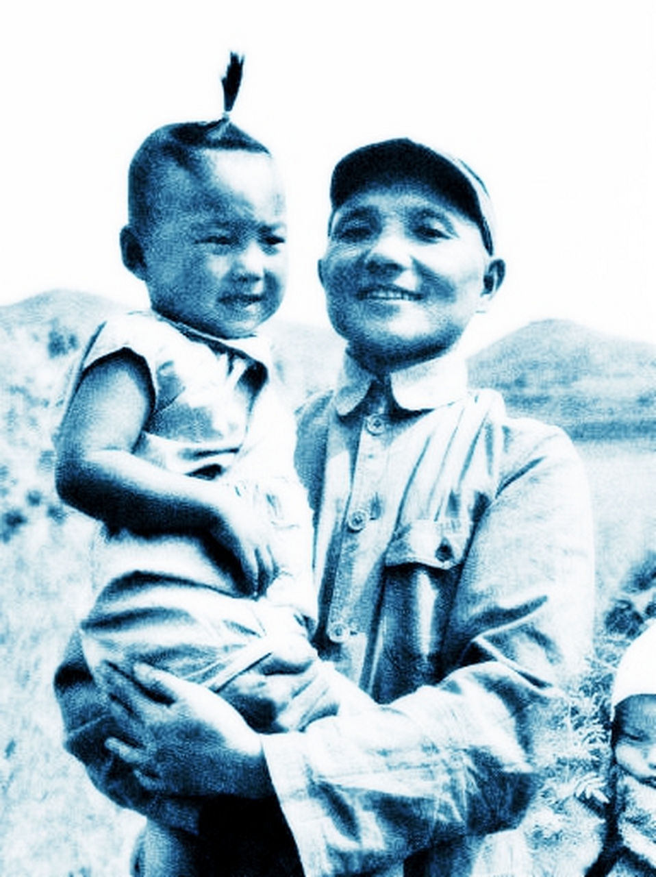 罕见照片同时拍摄!三张同时间同地点合影见证刘邓伟大战友!