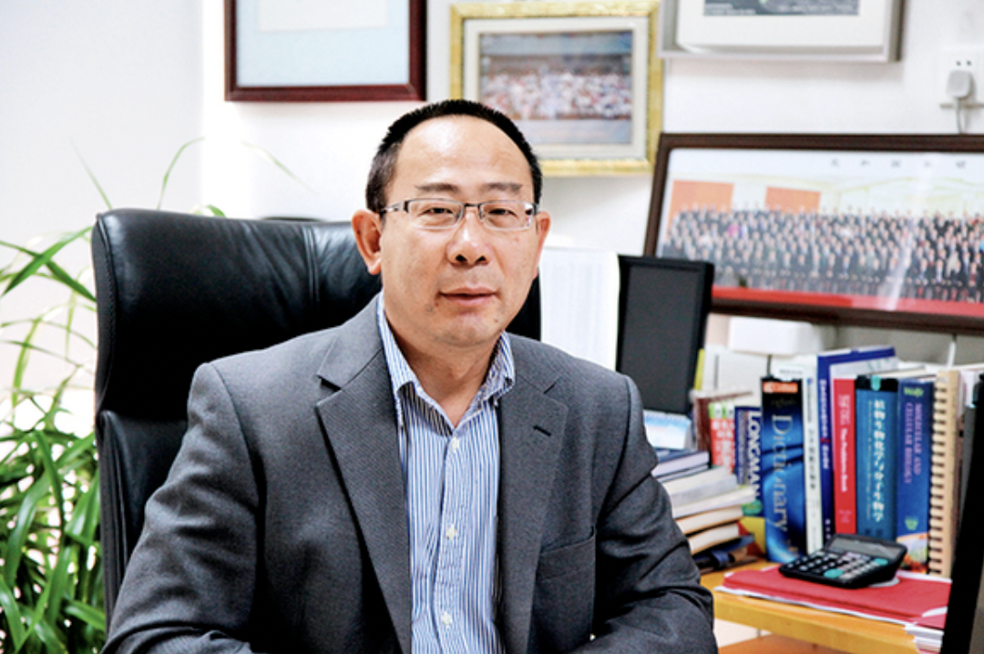 兰大校友杨维才院士:全力攥紧农业"芯片",为让碗里盛满中国粮!