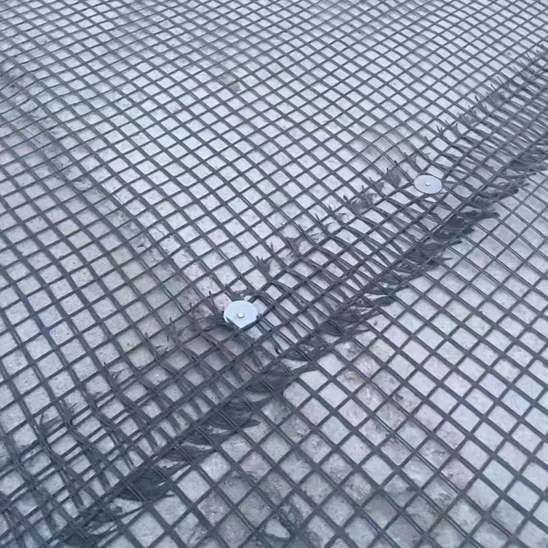 玄武岩纤维土工格栅在沥青路面中的施工方法