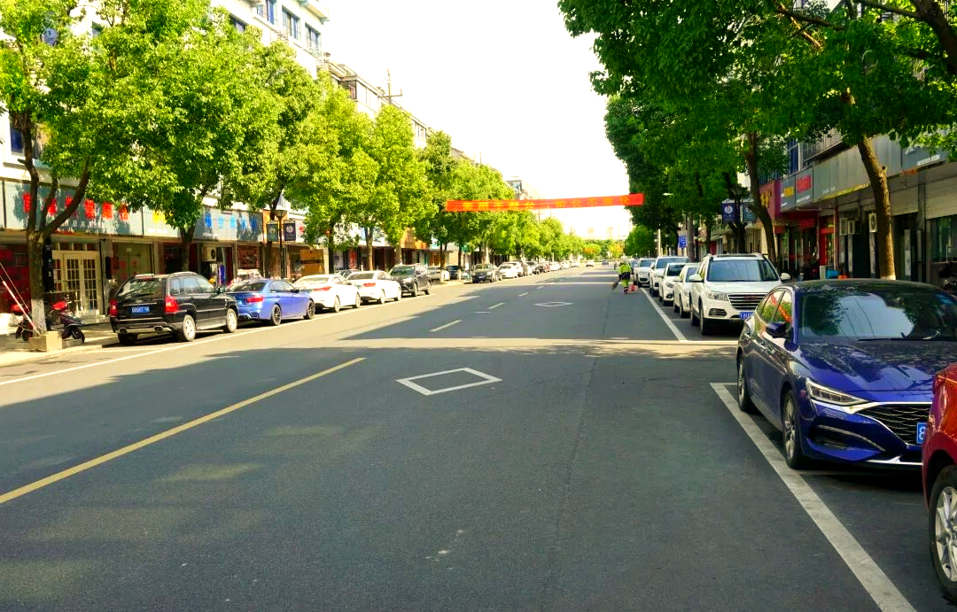 桐乡市环境基础设施提升:从污水处理到空气质量改善