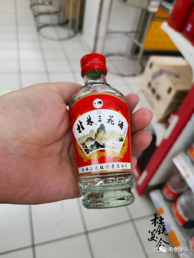 6种纯粮小二两白酒,摆在货架无人问津,都是老酒客喜欢的口粮酒