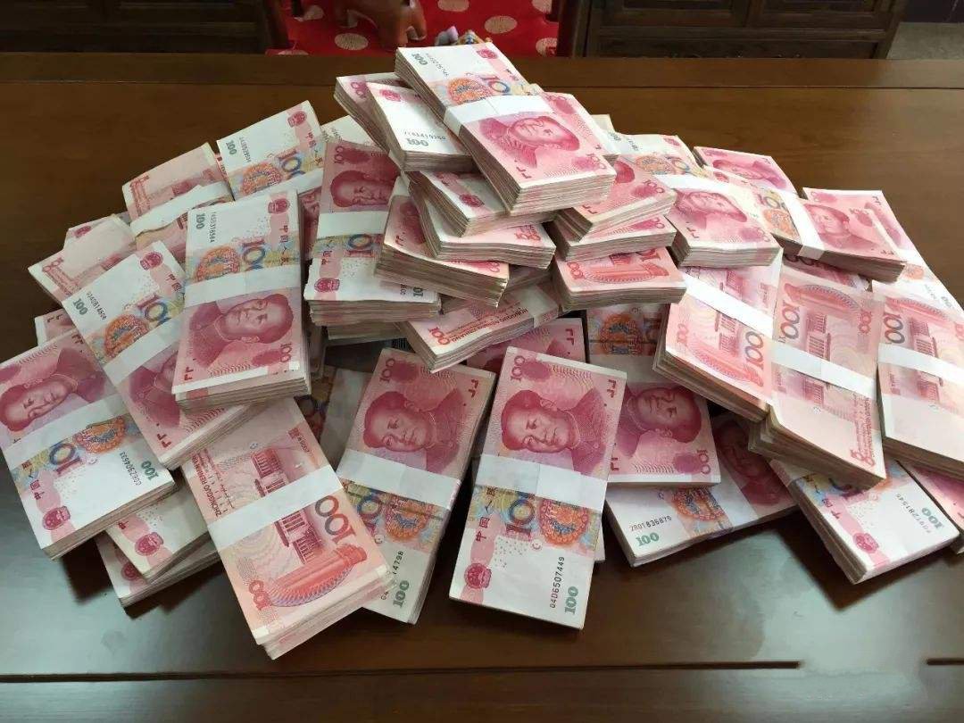 手里有500万巨资,存银行能协商8%的存款利率吗?