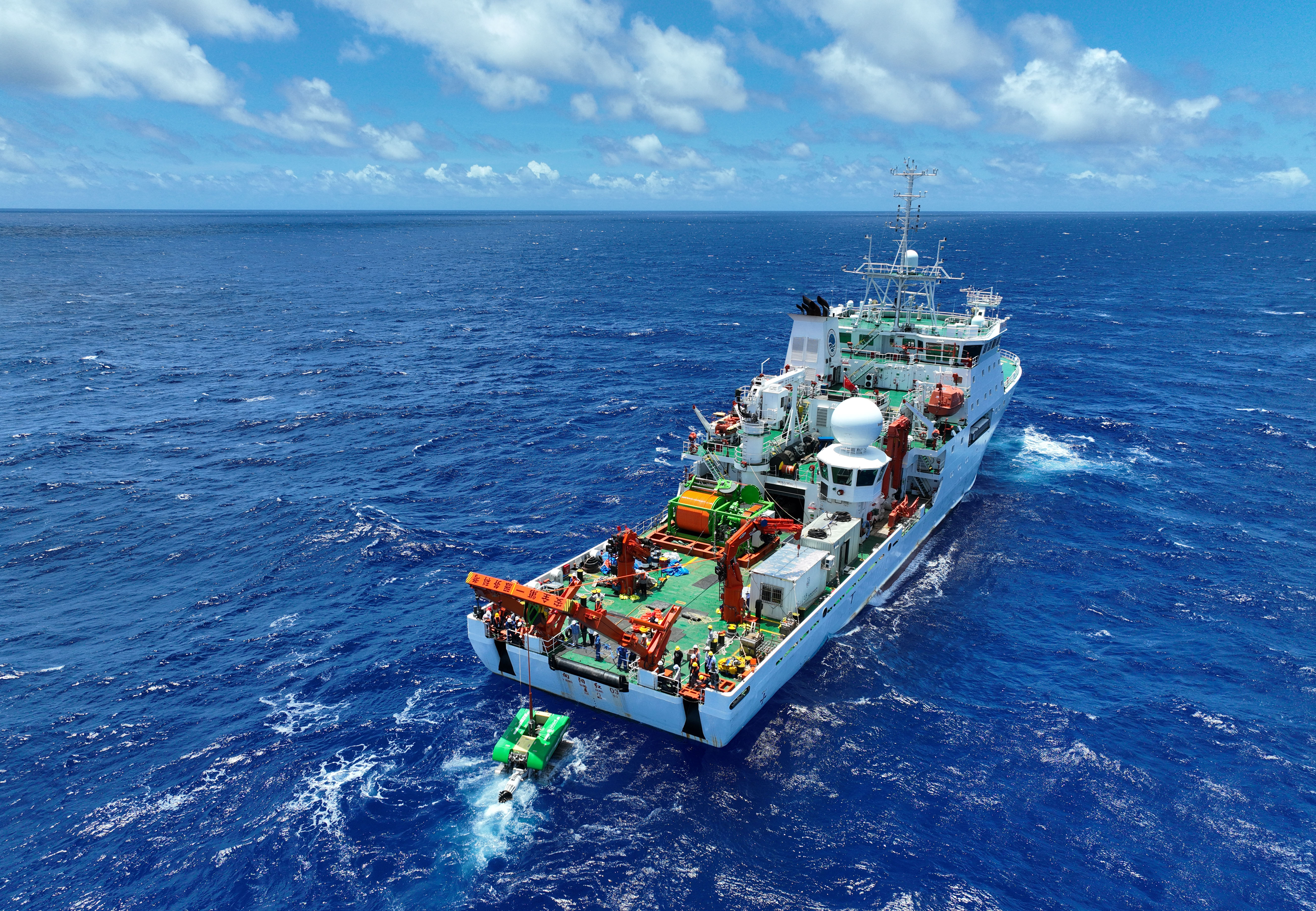 我国深海采矿车迎来新突破