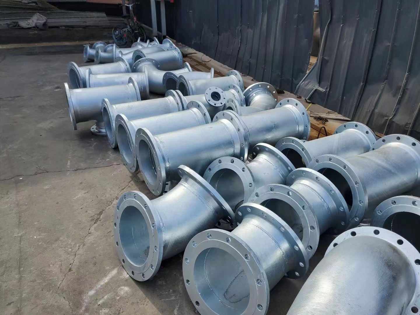 热镀锌弯头管件的工艺